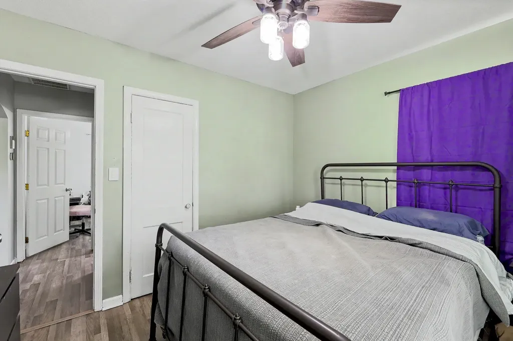 4930 E Pine Wichita KS 67208