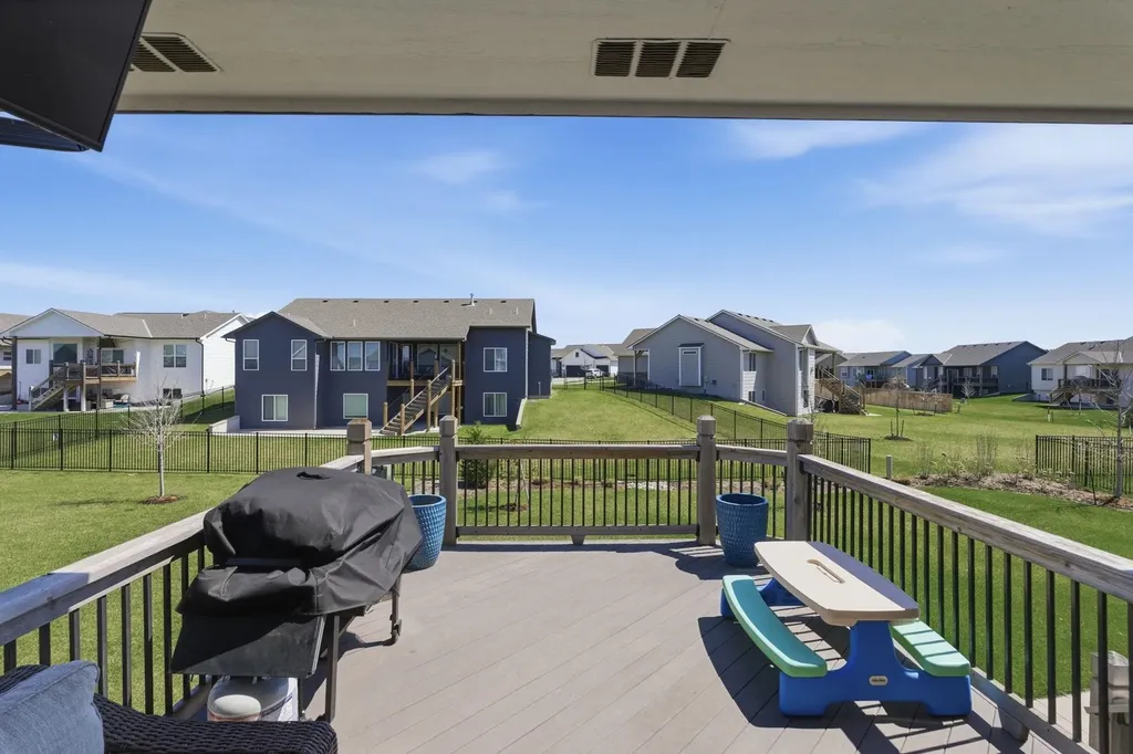 2540 N Quartz Street Andover KS 67002