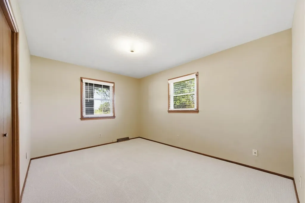 2132 N Mccomas Wichita KS 67203