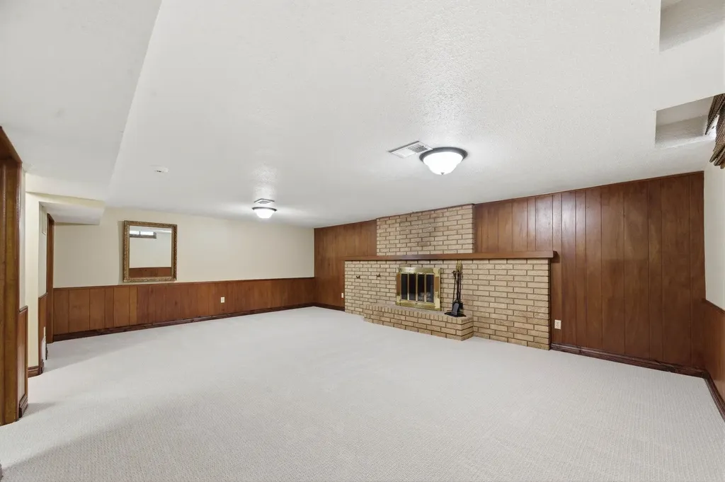 2132 N Mccomas Wichita KS 67203