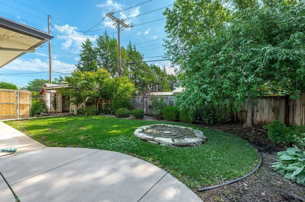2132 N Mccomas Wichita KS 67203