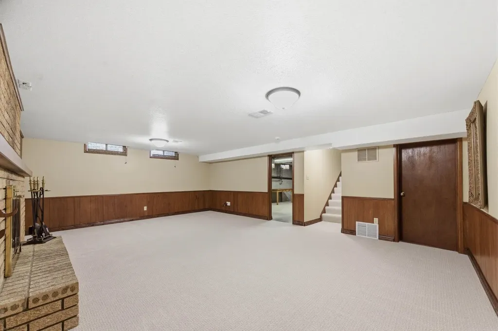 2132 N Mccomas Wichita KS 67203
