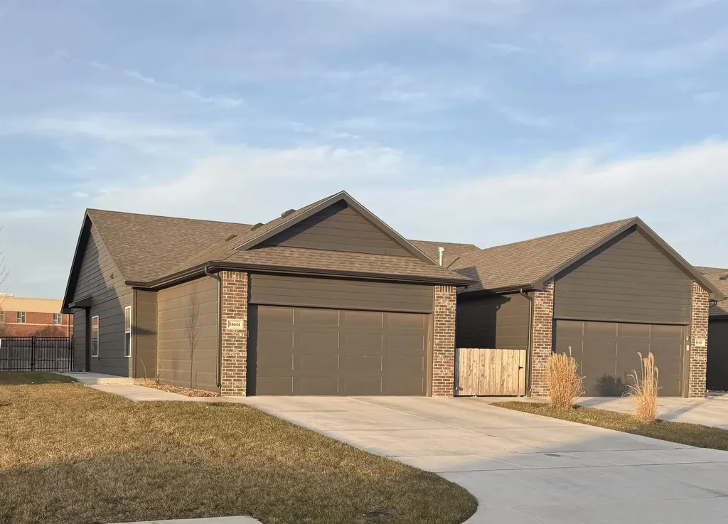 16686-16688 W Lynndale Goddard KS 67052