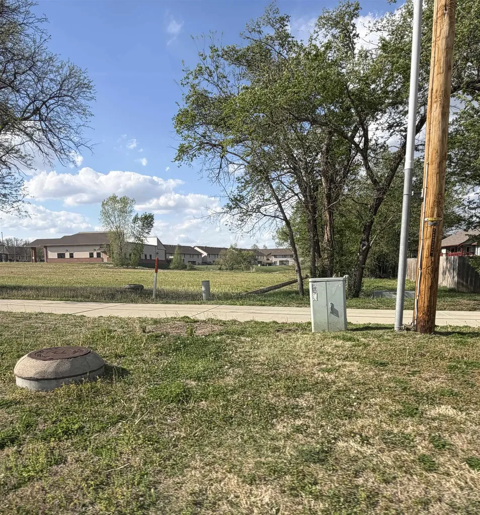 000 N Klein Circle Derby KS 67037