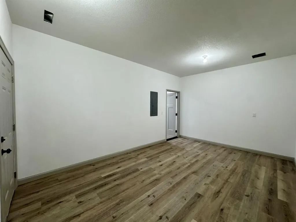 896 N Cloverleaf Goddard KS 67052