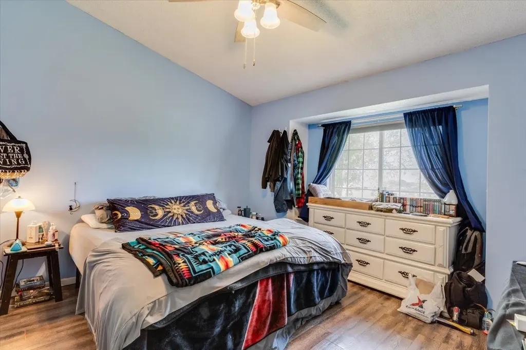 1932 S Leeanne Lane Wichita KS 67207