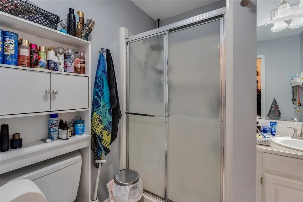 1932 S Leeanne Lane Wichita KS 67207