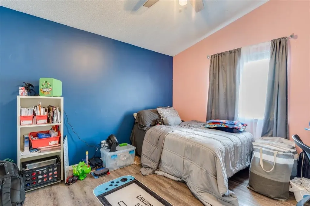 1932 S Leeanne Lane Wichita KS 67207