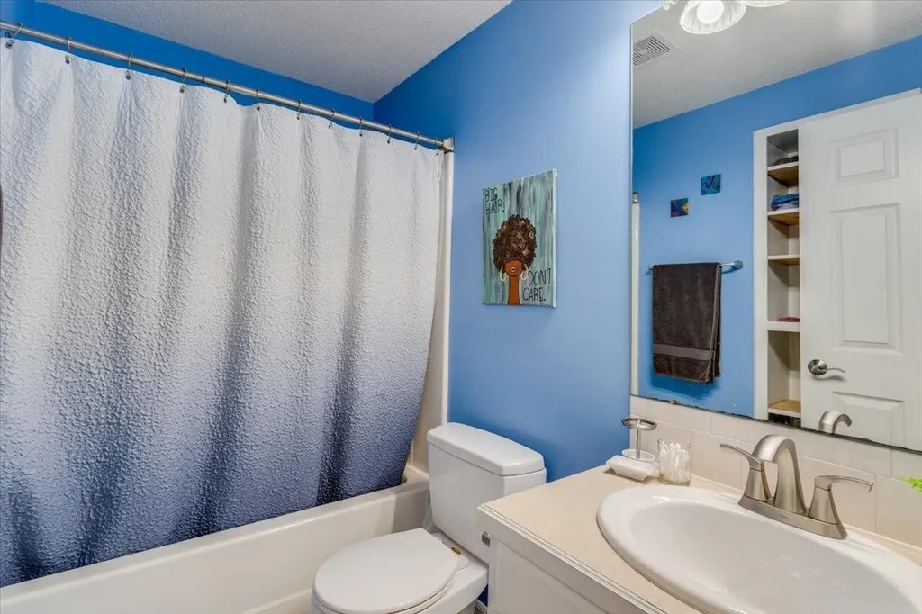 1932 S Leeanne Lane Wichita KS 67207