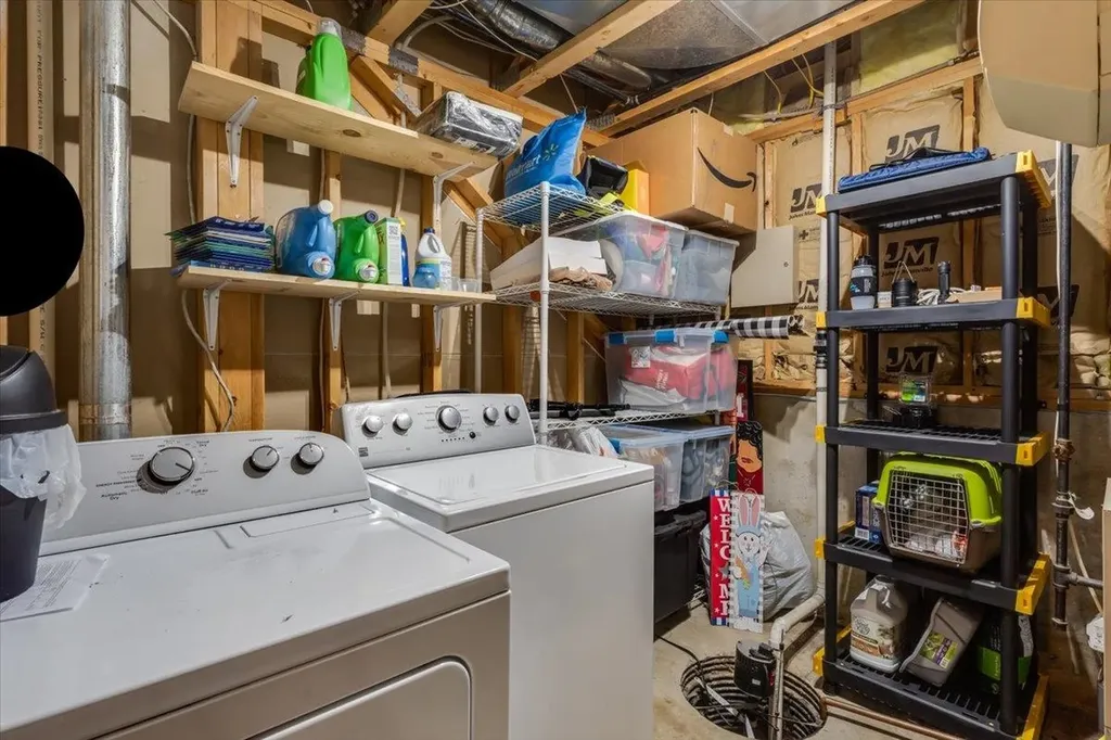 1932 S Leeanne Lane Wichita KS 67207