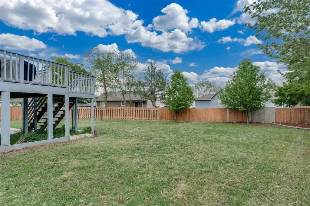 1932 S Leeanne Lane Wichita KS 67207