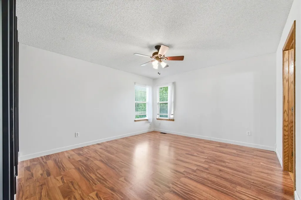 2602 E Kite Wichita KS 67219
