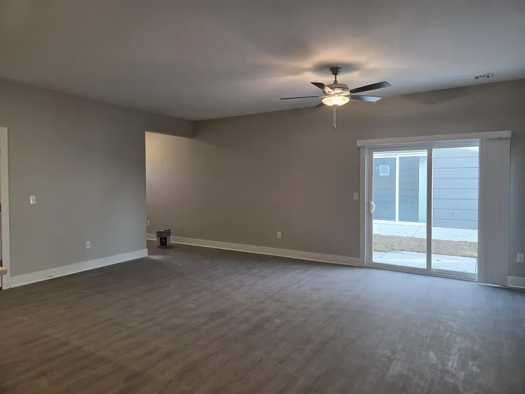 2445 S Wheatland Court Wichita KS 67235