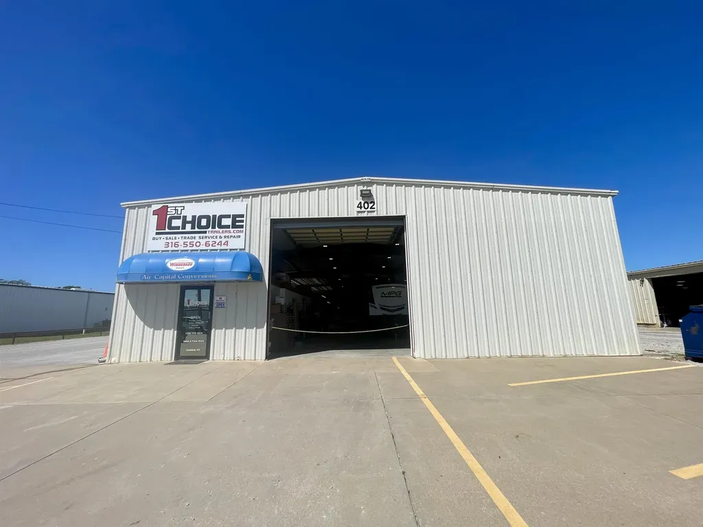 402 E Industrial Street Goddard KS 67052