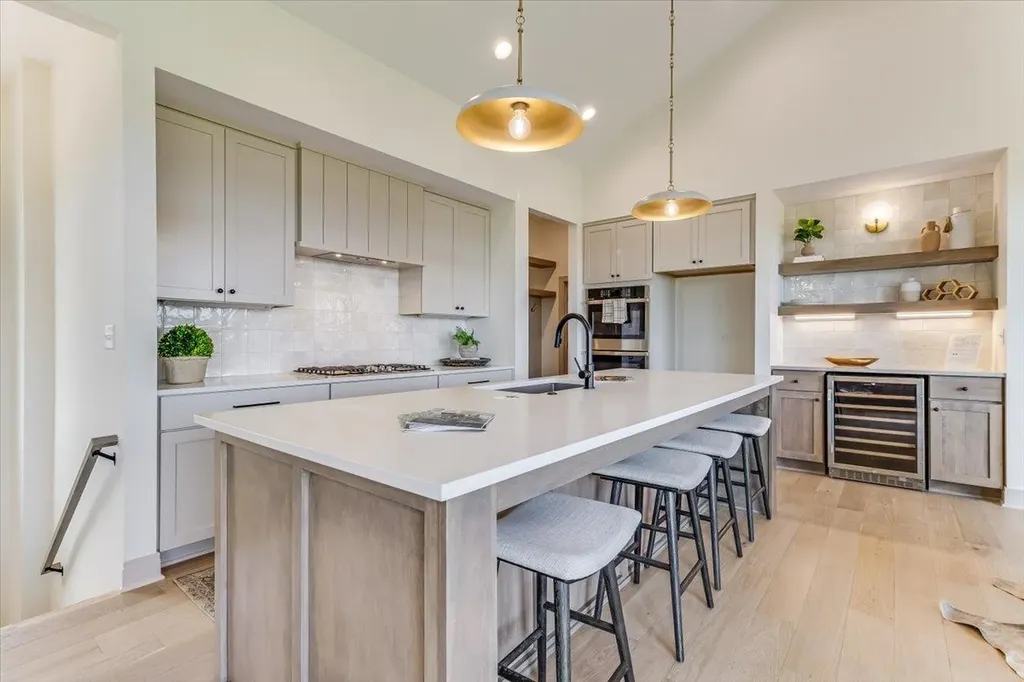 253 N Ciderbluff Court Wichita KS 67052