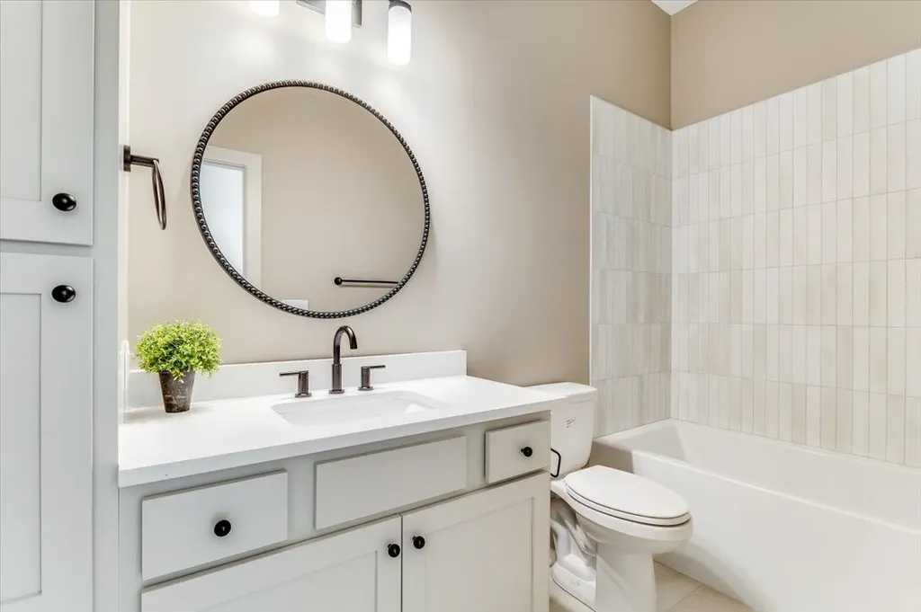 253 N Ciderbluff Court Wichita KS 67052