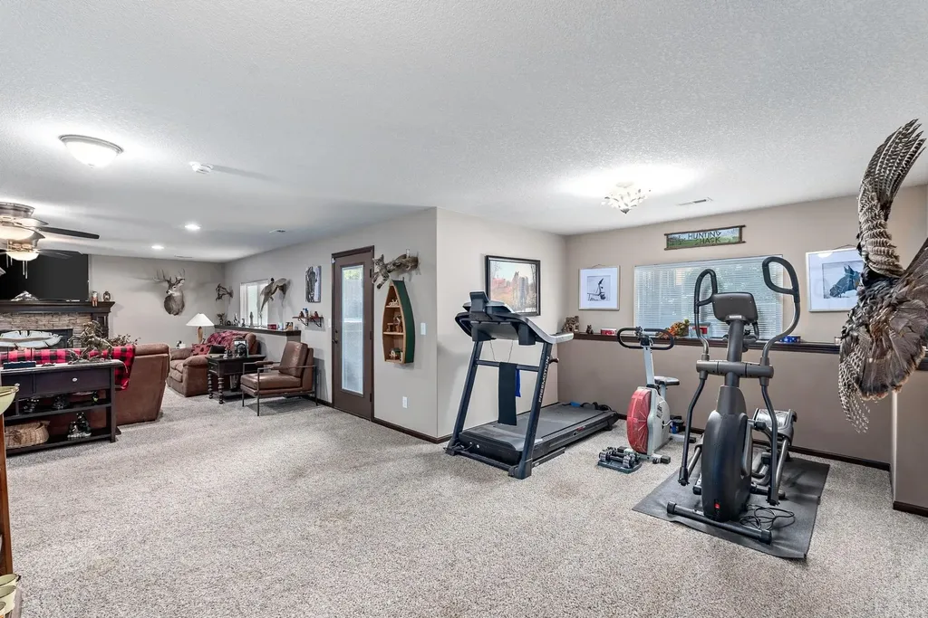 21249 SW Meadowlark Road Douglass KS 67039