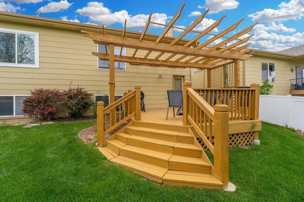 3730 N Ridge Port Court Wichita KS 67205