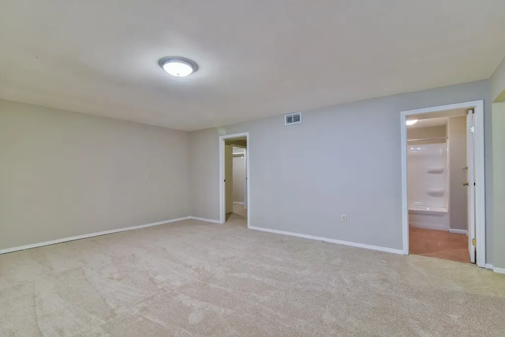 2403 Walden Drive Wichita KS 67226