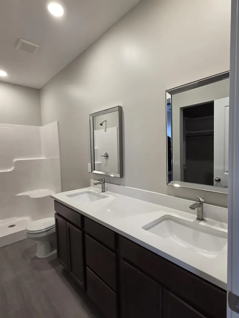 2449 S Wheatland Court Wichita KS 67235