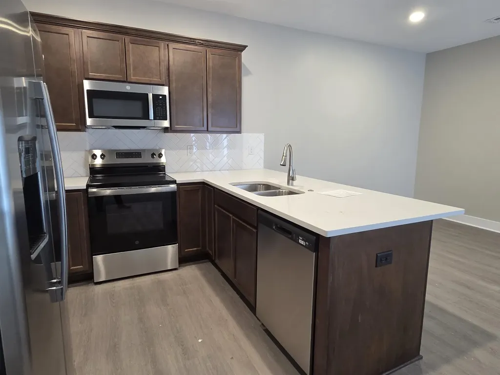 2449 S Wheatland Court Wichita KS 67235