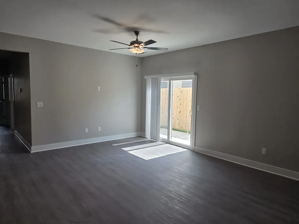 2449 S Wheatland Court Wichita KS 67235