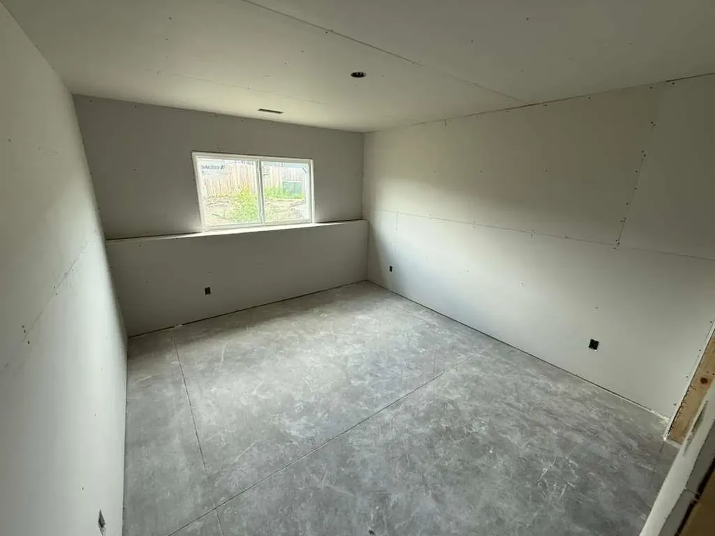 5043 N Toben Drive Bel Aire KS 67226
