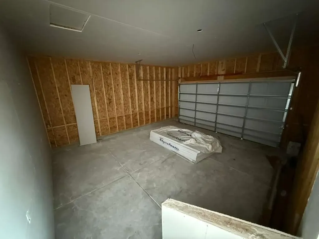 5043 N Toben Drive Bel Aire KS 67226