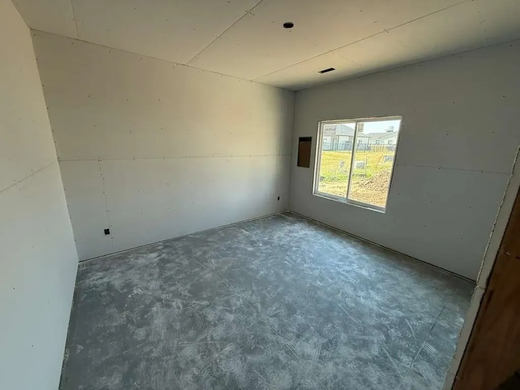 5079 N Toben Drive Bel Aire KS 67226