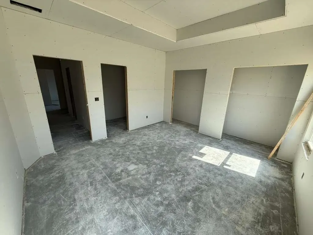 5079 N Toben Drive Bel Aire KS 67226
