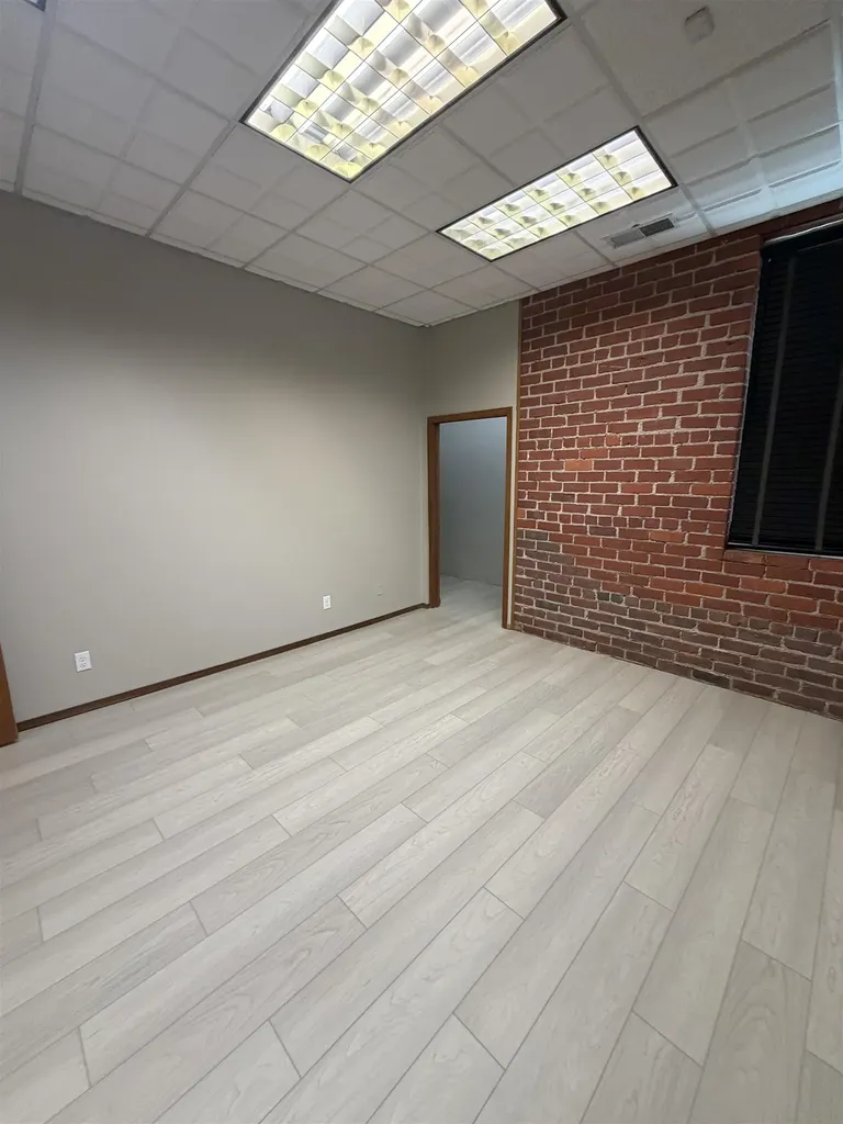 323 N Market Wichita KS 67202