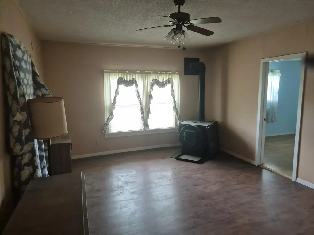 512 N Greenwood Avenue Severy KS 67137