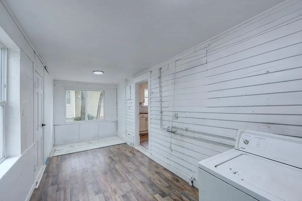 1516 E 11th Avenue Winfield KS 67156