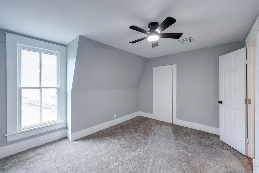1516 E 11th Avenue Winfield KS 67156