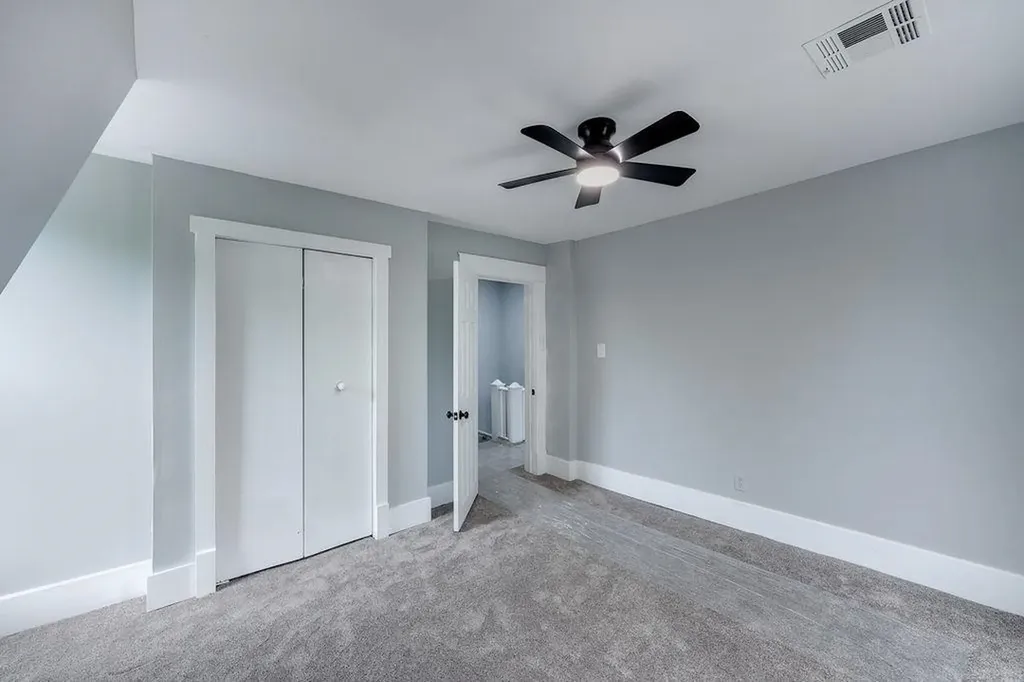 1516 E 11th Avenue Winfield KS 67156