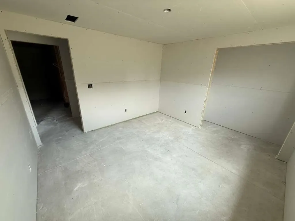 5067 N Toben Court Bel Aire KS 67226