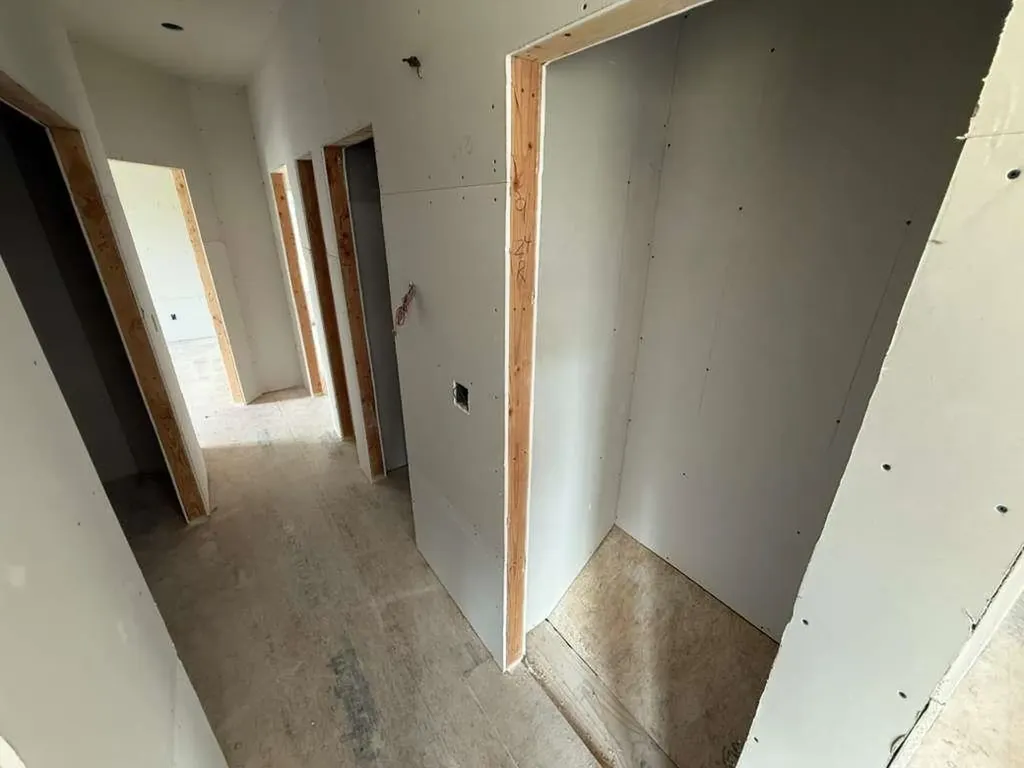 5067 N Toben Court Bel Aire KS 67226