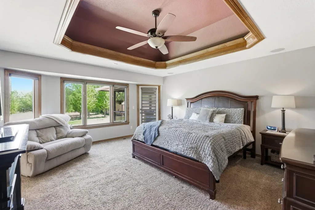 6402 Busy Bee Court Andale KS 67001