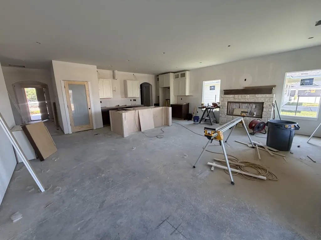 742 N Rainbow Lake Court Wichita KS 67235