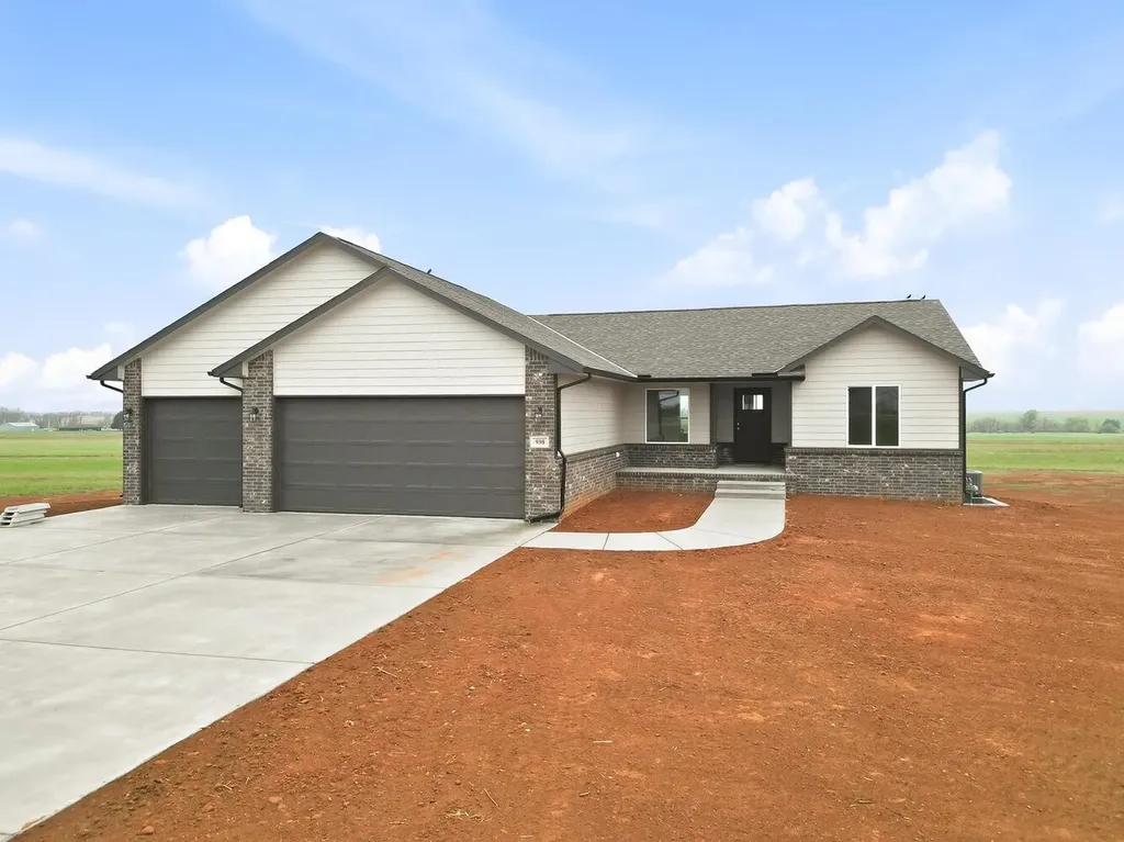 930 N West Avenue Anthony KS 67003