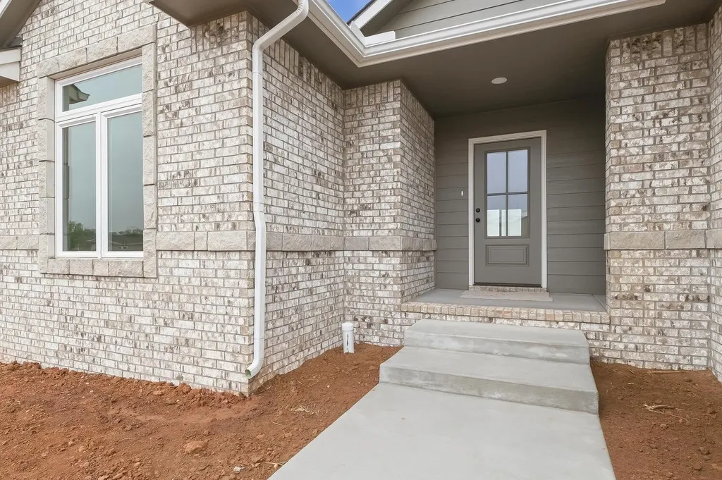 940 N West Avenue Anthony KS 67003