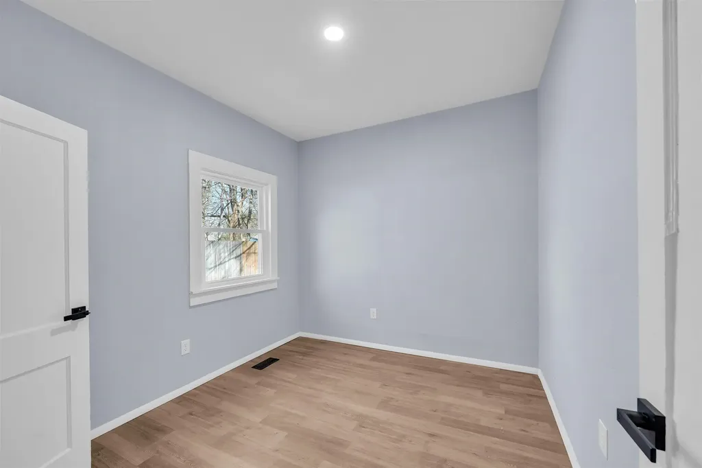 523 E 4th Street Wellington KS 67152