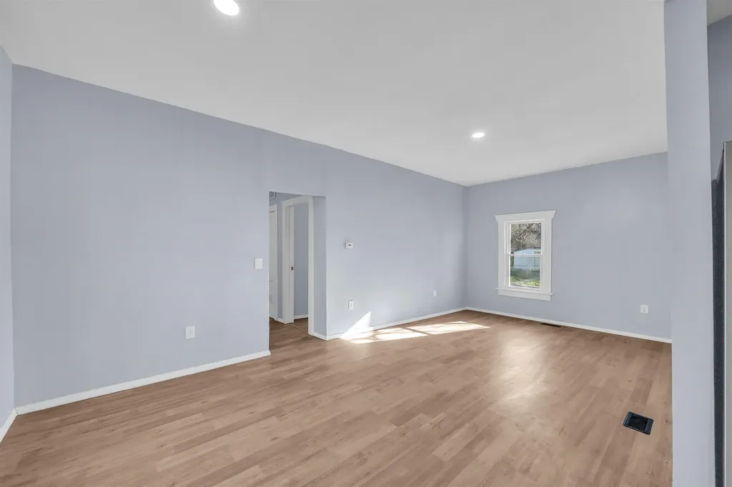 523 E 4th Street Wellington KS 67152