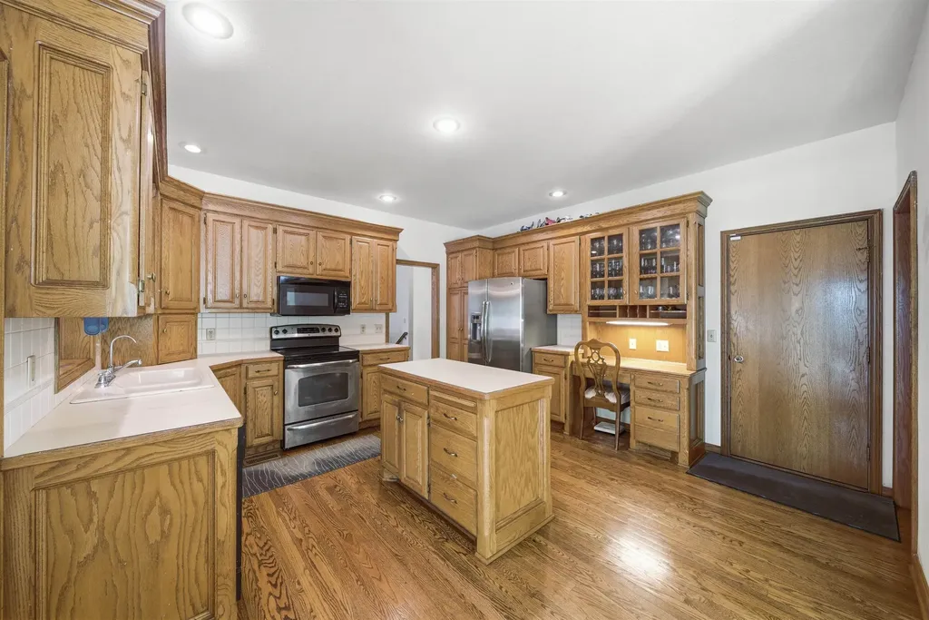 14101 E Lakeview Court Wichita KS 67230