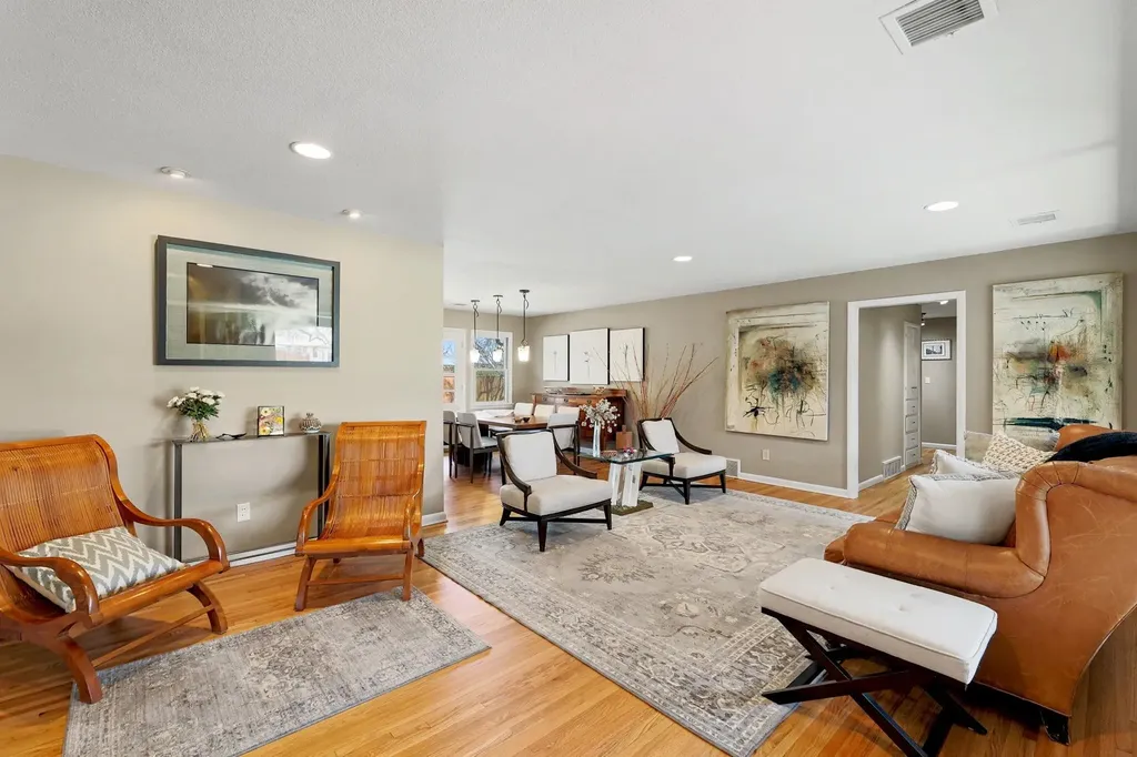 6512 E Murdock Avenue Wichita KS 67206