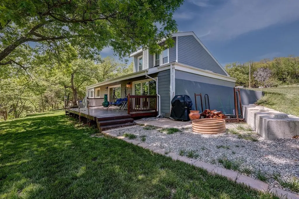 30117 Shady Oak Drive Arkansas City KS 67005