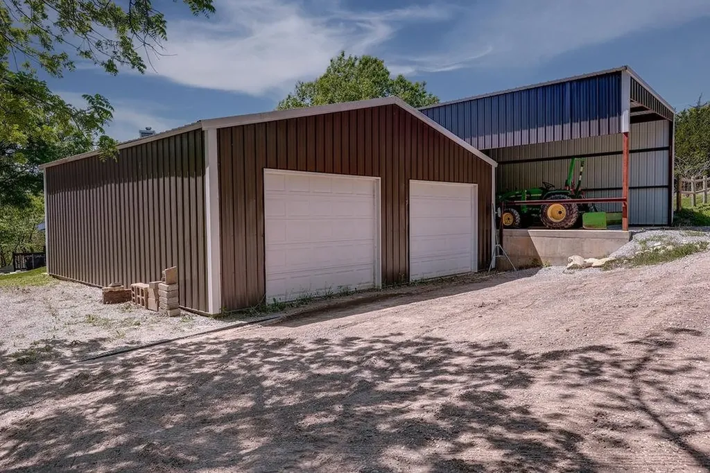 30117 Shady Oak Drive Arkansas City KS 67005