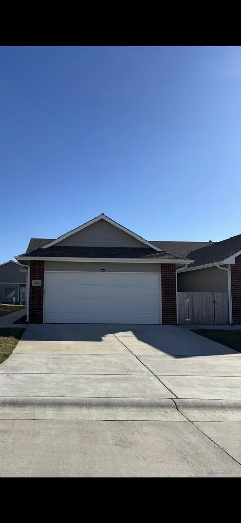 5436 N Colburn Court Bel Aire KS 67220