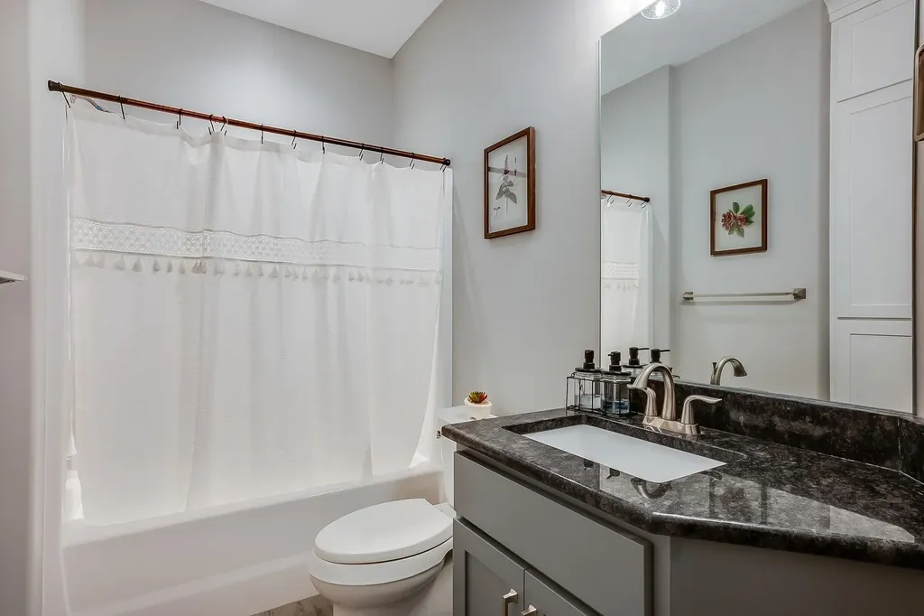 1219 S Forestview Street Wichita KS 67235