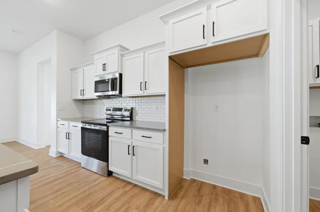 608 E Elmwood Street Park City KS 67147-1124